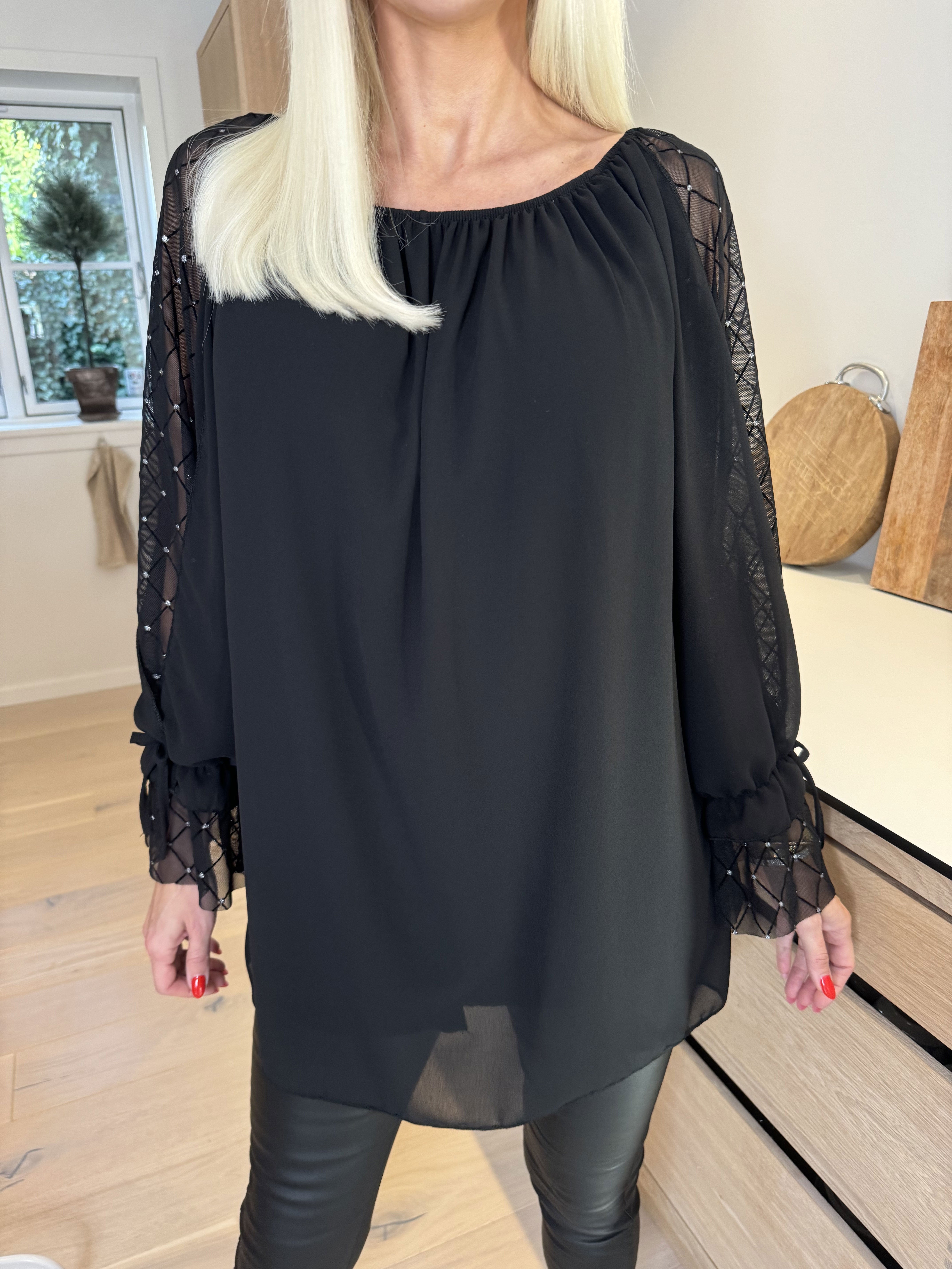 Ninell - Chiffontunika med flotte ærmer